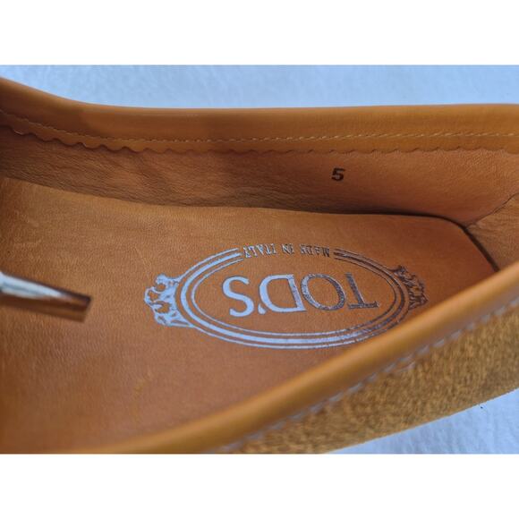 Tod’s Women’s Suede Driving Loafers Orange Size 5 Made in Italy Moccasins - Picture 9 of 11